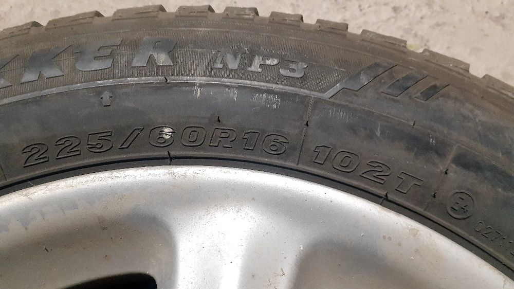 Титанка 225/60 R16 зимний покришка