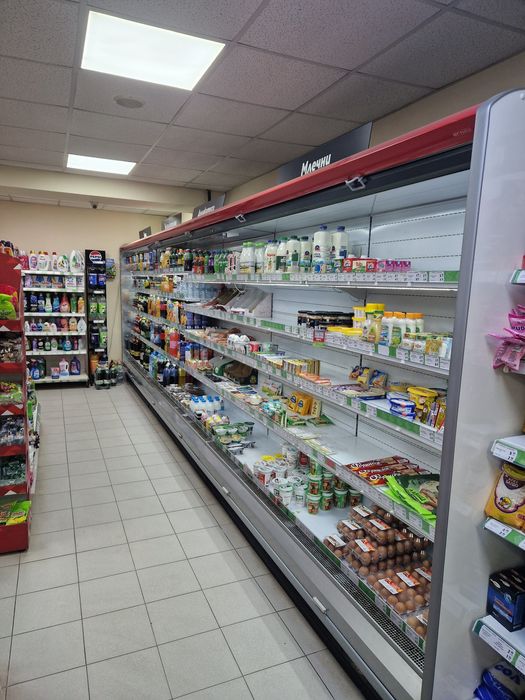 Оборудване за хранителен магазин.КАТО НОВО