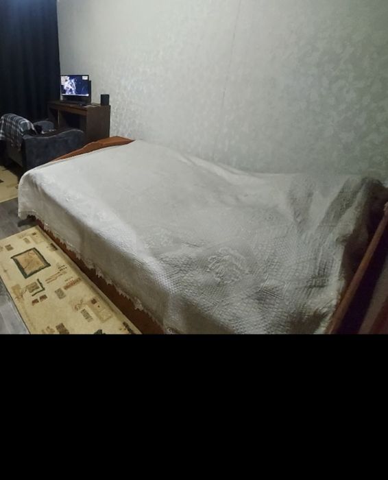 Продам кровать  2 стальную