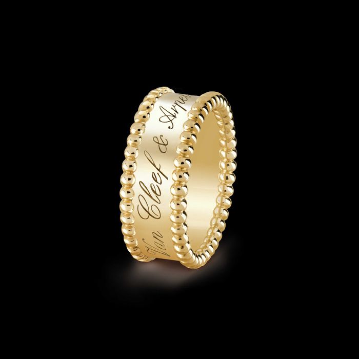 Van Cleef & Arpels VCA Gold Perlée Signature Logo Дамски Пръстен