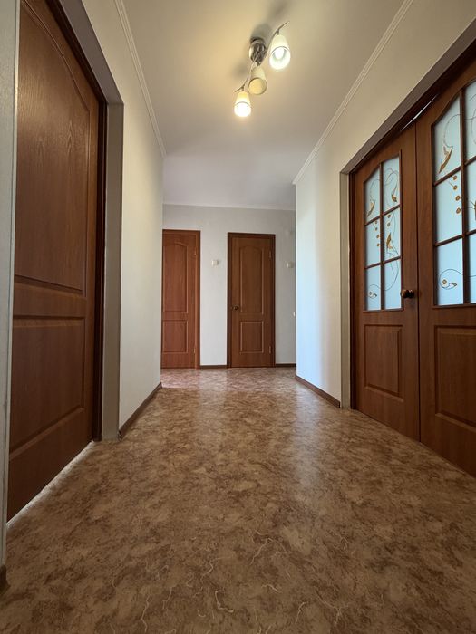 Продается 3-х комн.кв 1990 г