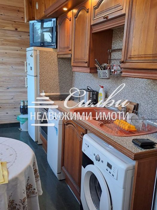 Продава се Тристаен апартамент в Шумен, Център - 93 кв.м за 1366 €/кв.м - Снимка #2