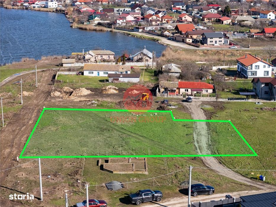 Teren Intravilan 2380 mp Langa Lac, Corbu