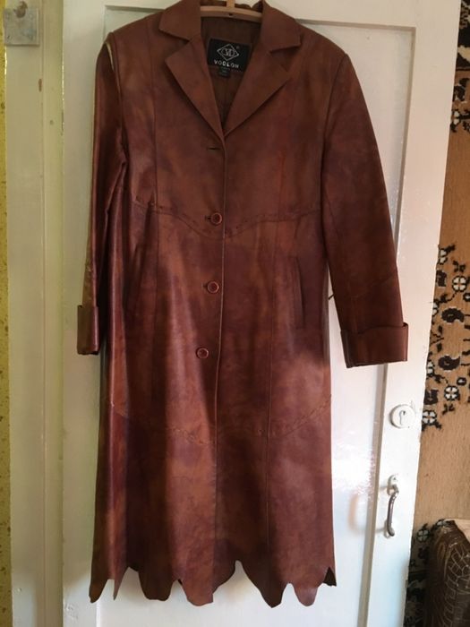 Женский демисезооный плащ