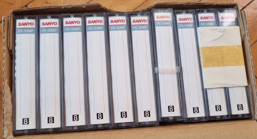 Видеокасети Sanyo