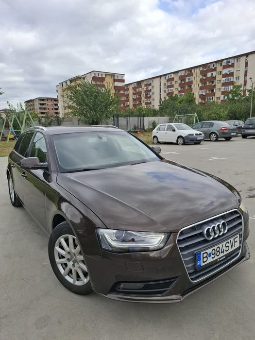 Vând AUDI A4 Avant
