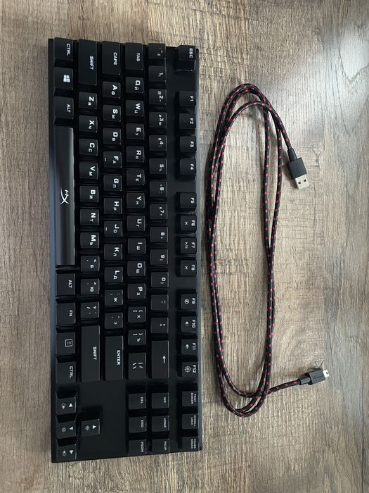 Механическая клавиатура HyperX Alloy FPS pro