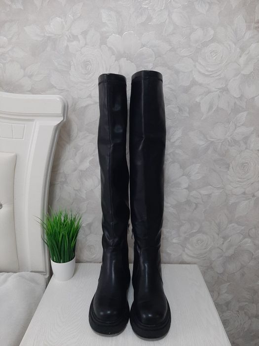 Зимние сапоги ботфорты