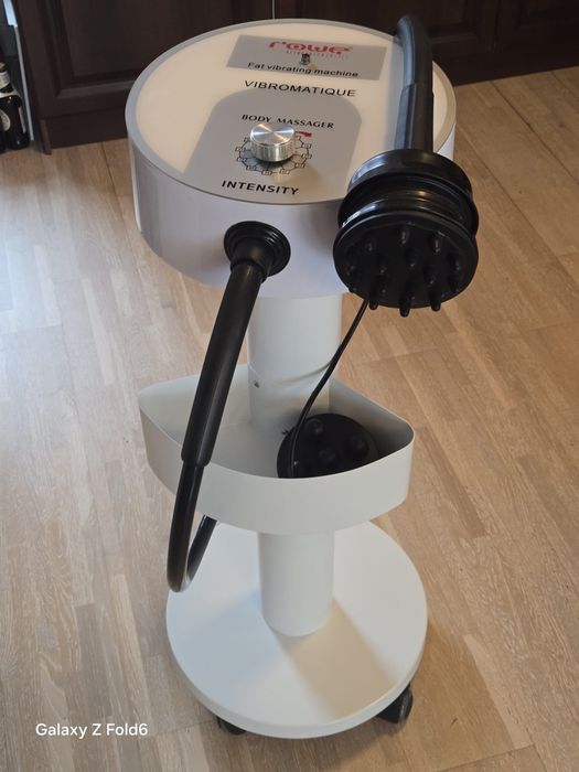 Aparat profesional vibromasaj corporal ROWE – Vibromatique