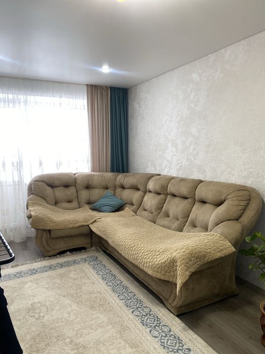 Продам угловой диван