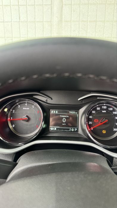 продается onix в хорошом состояни