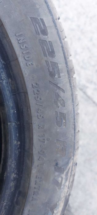 Продавам летни гуми втора упатреба.