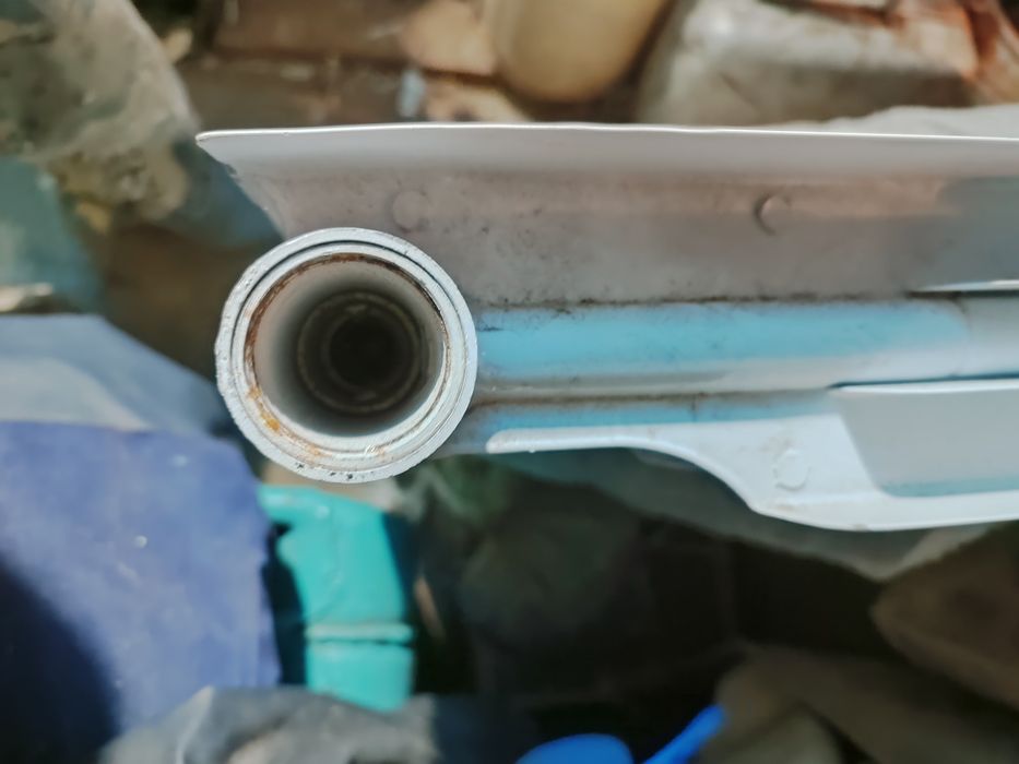 Продам алюминивую батарею 10 сек.