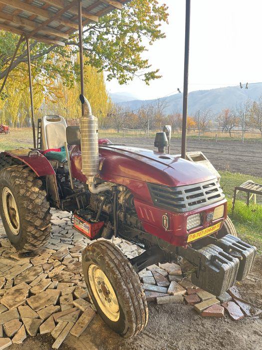 Продам трактор донгфенг