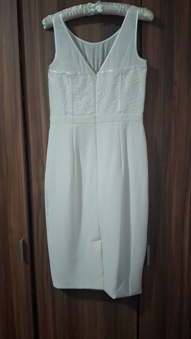 Rochie alba eleganta