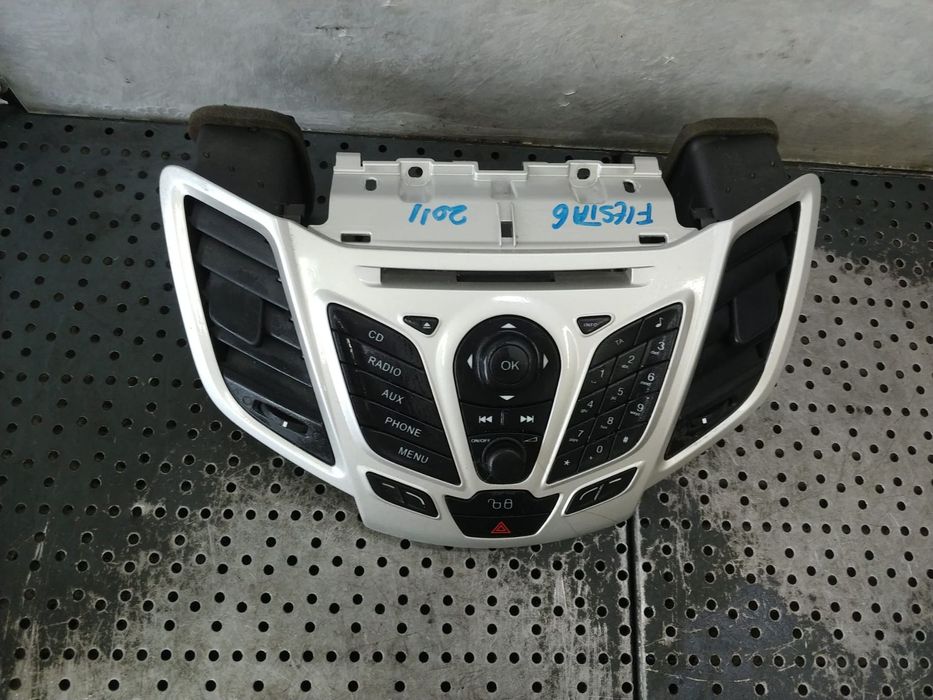 panou butoane consola centrala ford fiesta 6 cb1 ccn 8a6118a802bfhw 8a6t18k811bbe