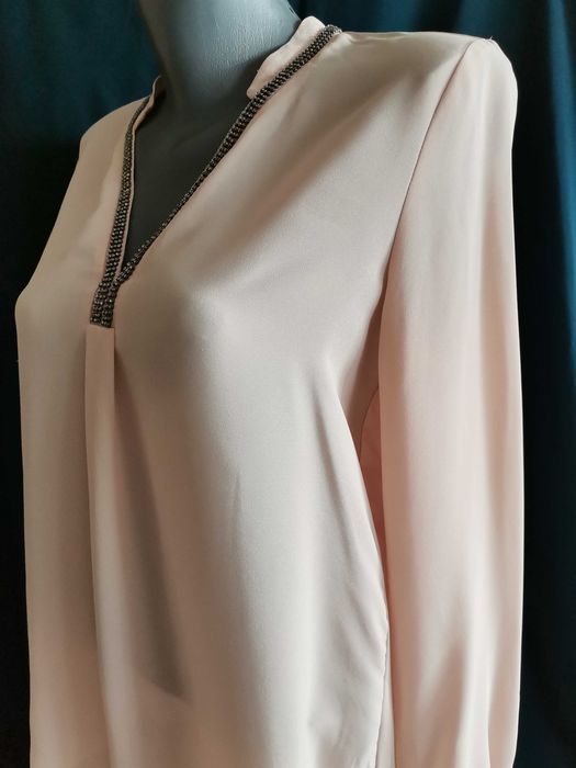 Елегантни маркови ризи и блузи