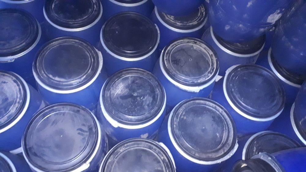 Бочки на 160 л,  с крышкой