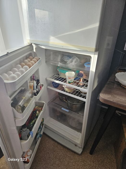 Продам холодильник LG