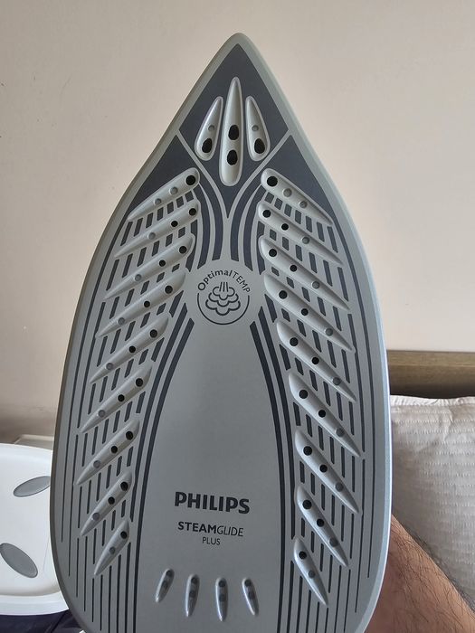 Парогенератор Philips GC7933