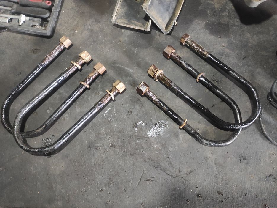Стремянка рессора газ 24 газ 2410 газ 3102 газ 31029 газ 3110 газ31105