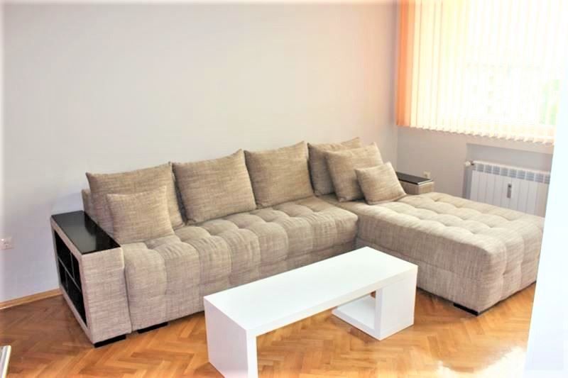 Дава се под наем Двустаен апартамент в София, Медицинска академия - 62 кв.м за 479.4 € - Снимка #2