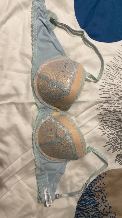 Sutiene noi cu eticheta si fara VS, Pink, CK, H&M, Ellen Traicy