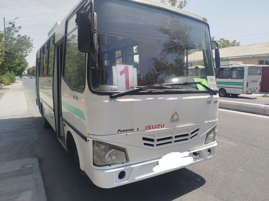 Isuzi aftobuzlar sotiladi 2018 yil. Metan qo'yilgan.