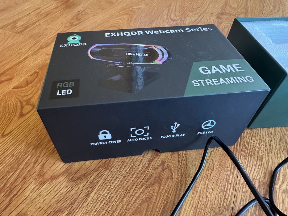 Camera web 4k cu telecomanda si trepied noua