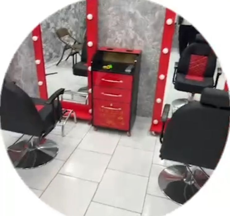 Salon mebellari srochna sotiladi