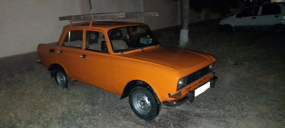 Москвич азлк 2140 на запчасти тоже можно.