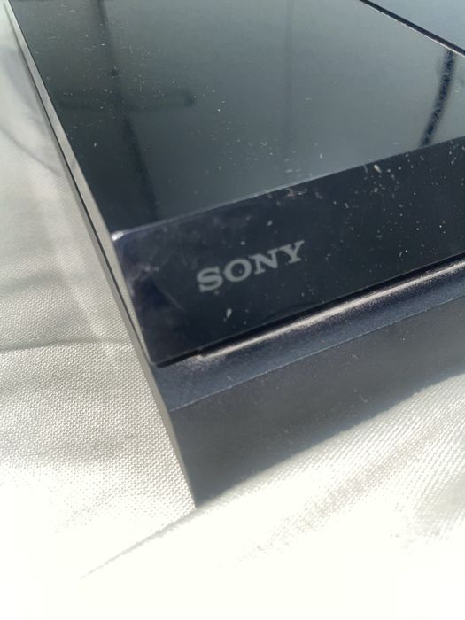 Продам PS4 fat 500гб срочно продам