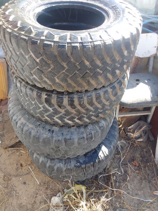 ПРОДАМ грязвые шыны