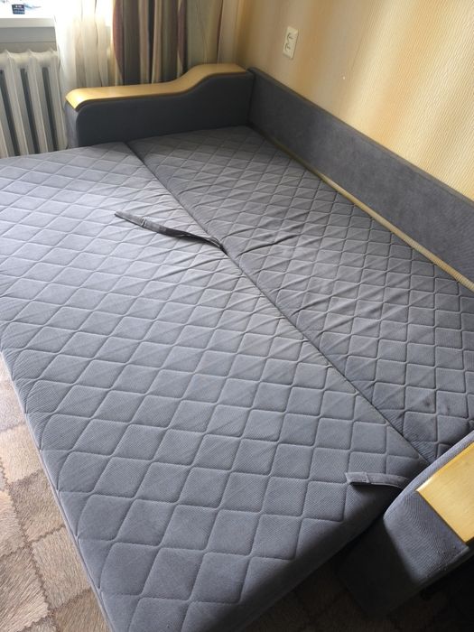 Продам диван в отличном состоянии