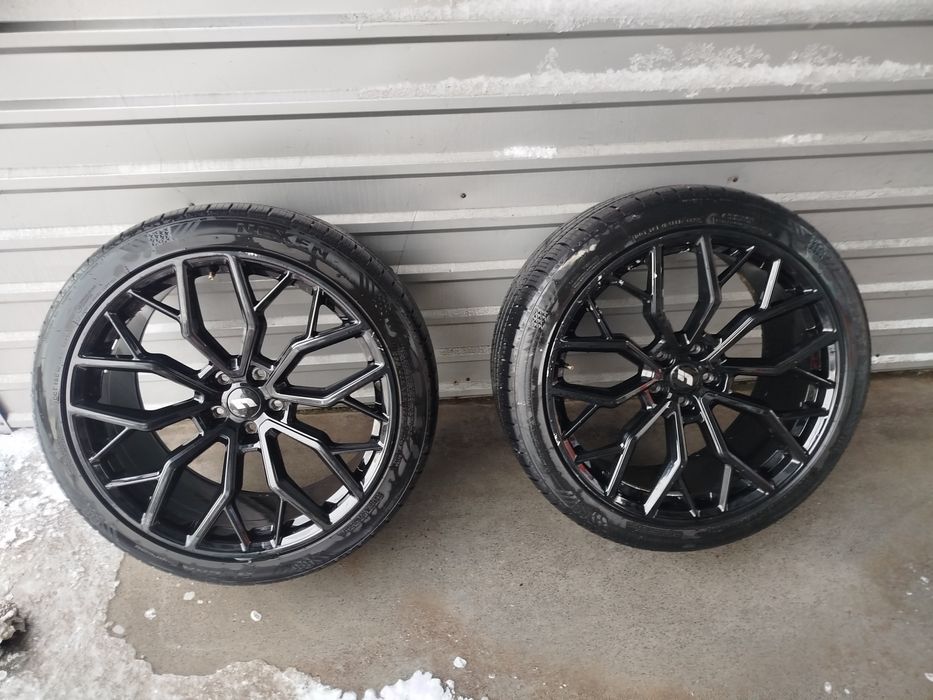 Продаю диски и балоны R22 состояния средный