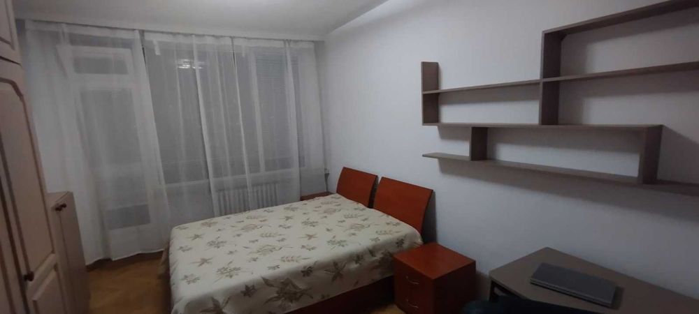 Дава се под наем Тристаен апартамент в София, Стрелбище - 98 кв.м за 750 € - Снимка #4