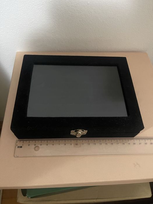 Cutie mare de bijuterii de catifea noua