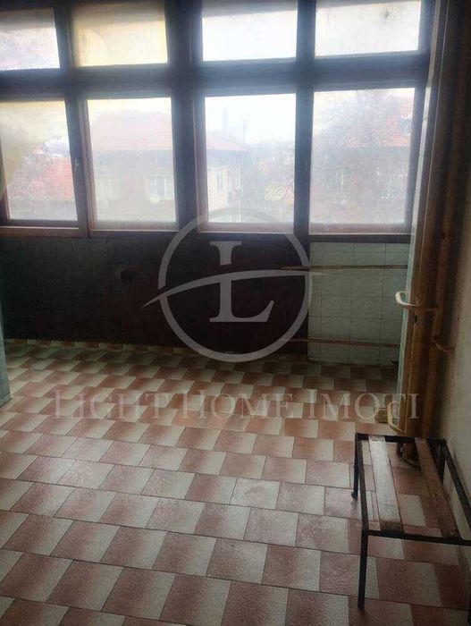 Продава се Двустаен апартамент в Пловдив, Христо Смирненски - 61 кв.м за 1109 €/кв.м - Снимка #1