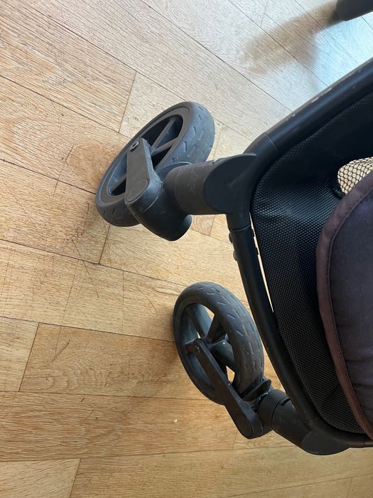 MAST M4 - Сгъваема комбинирана бебешка количка