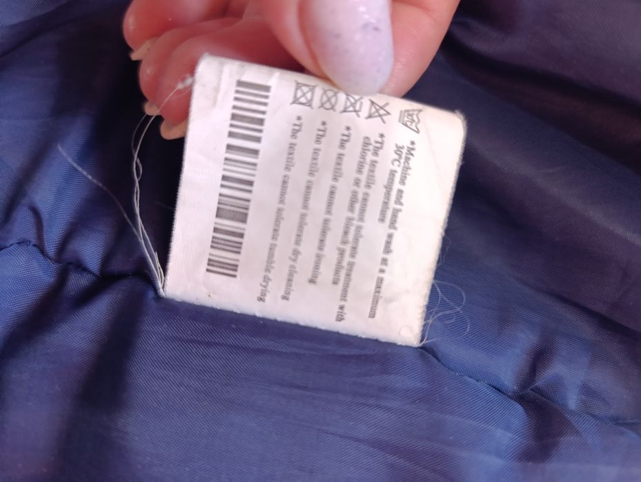 Теплая куртка для девочки на рост 140