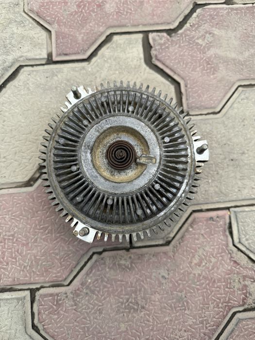 Мицубиси кантер