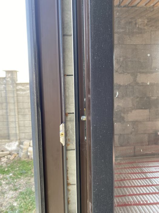 Продам 5ти камерное немецкое окно 2х2м
