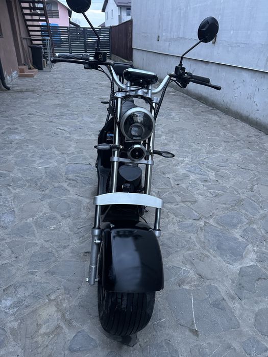 Vand scuter electric harley