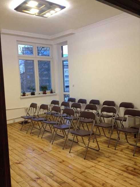 Дава се под наем Зала за събития в София, Център -  кв.м за 15.3 € - Снимка #1