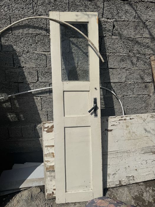 даерь , и 3 шт окна