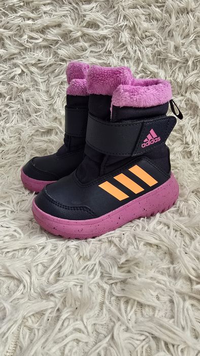 Cizme Adidas marimea 23