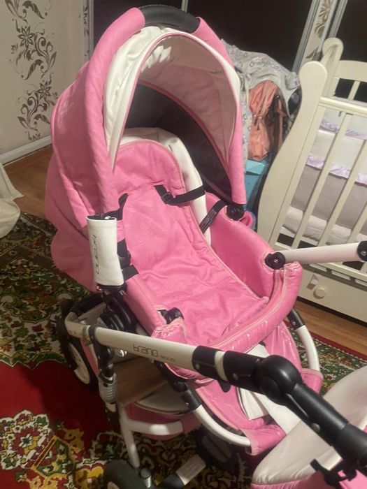 Детская коляска для девочки