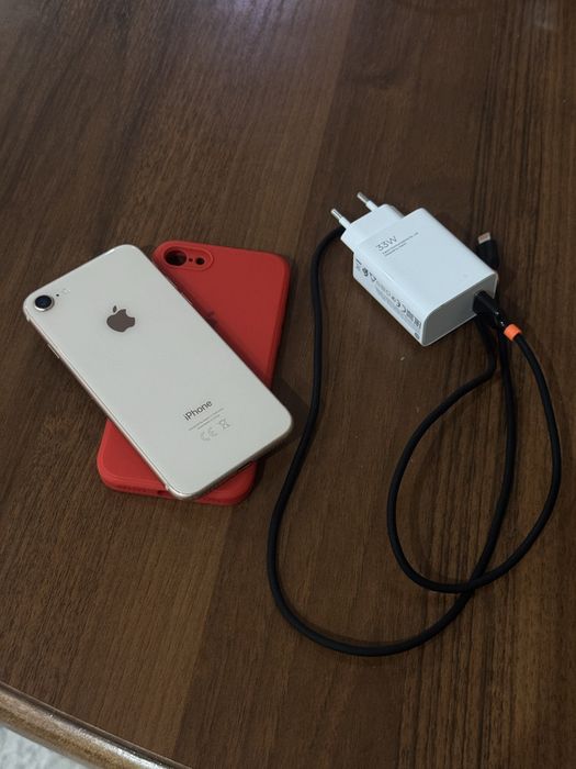 Iphone8 в идеале реальному клиенту отдам за 32к я могу сам приехать