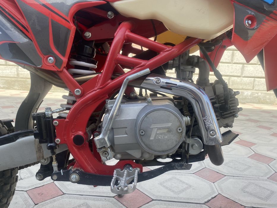 Zuumav f4 125 кубов