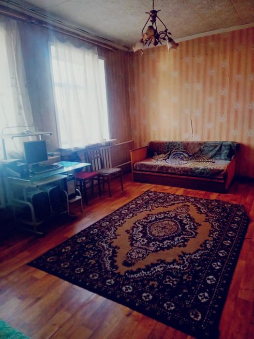 Продам дом в поселке Долинка